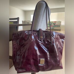 Authentic Dooney & Bourke Burgundy Patent XL.